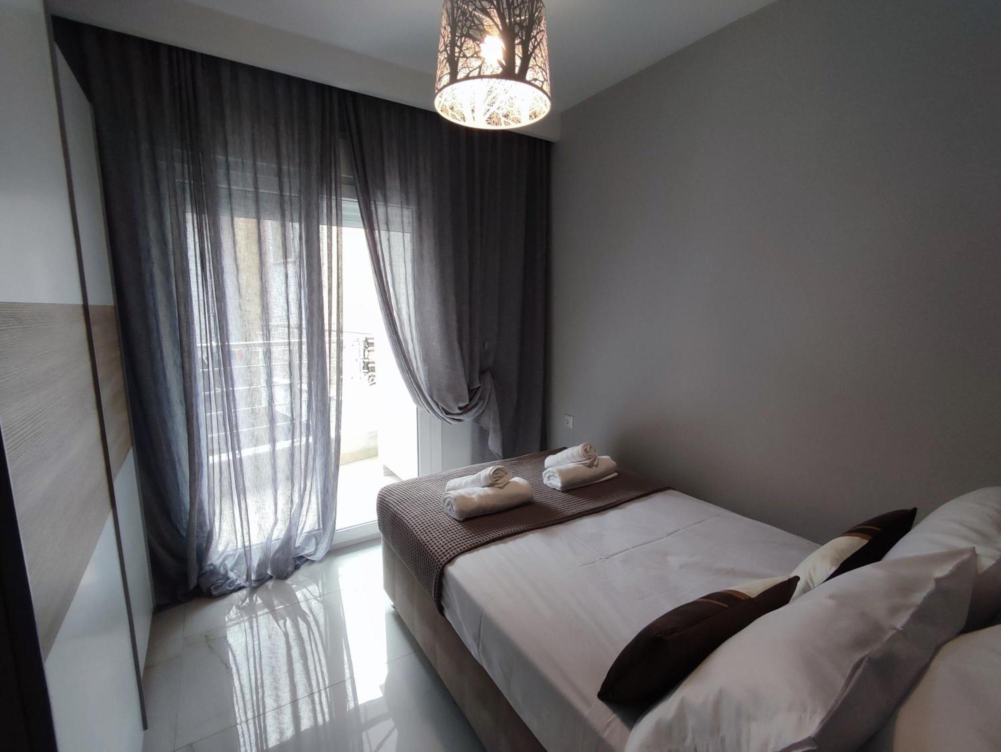 Domi Luxury Apartment Kavála ภายนอก รูปภาพ