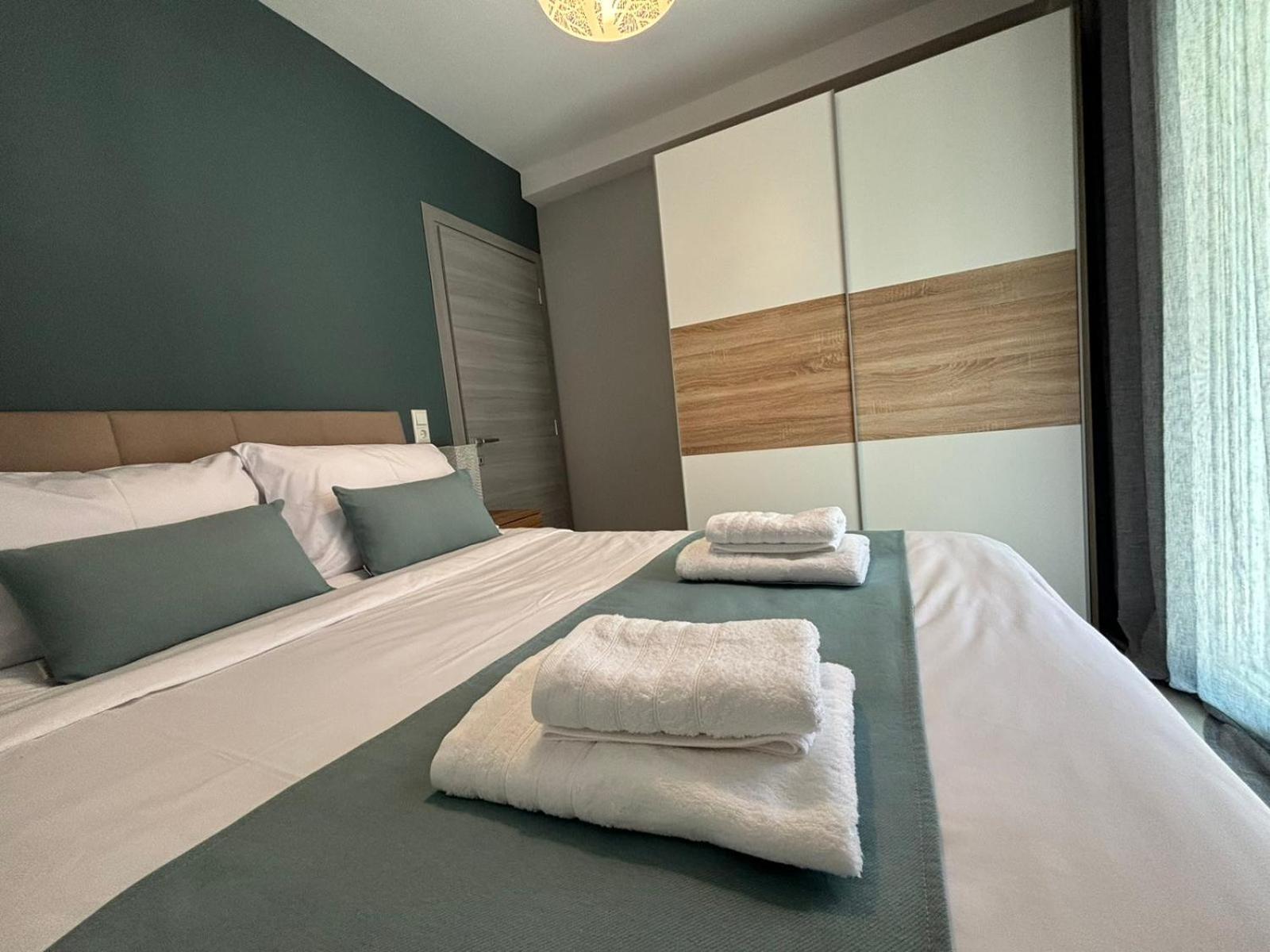 Domi Luxury Apartment Kavála ภายนอก รูปภาพ